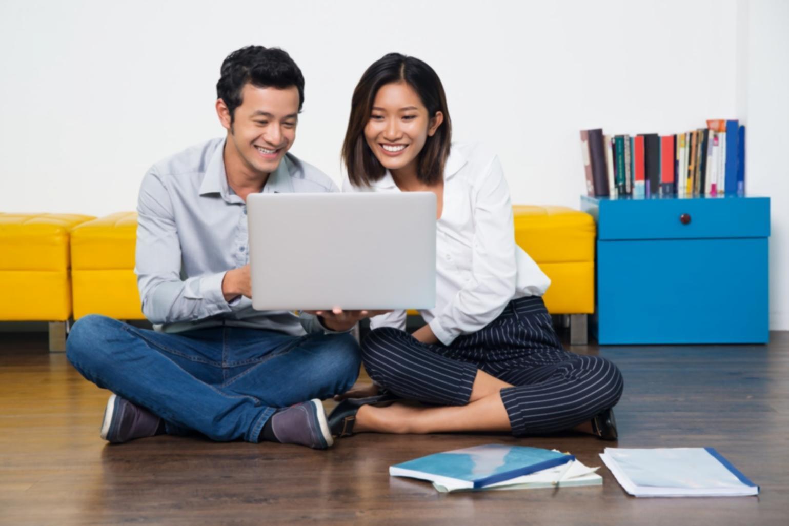 Sessão de trabalho sobre gestão financeira criativa